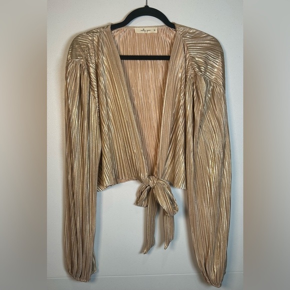 Molly Green Gold Pleated Tie-Front Crop Blouse/Cardigan. Size XL. - Picture 7 of 8